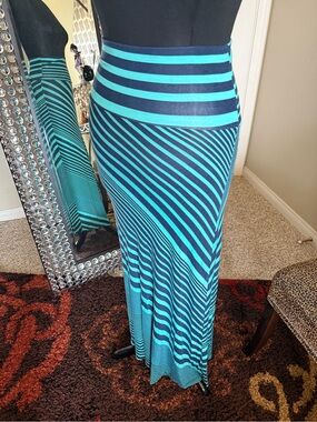 Striped Teal Maxi Skirt with Navy Accents - Sleek High-Waist Style